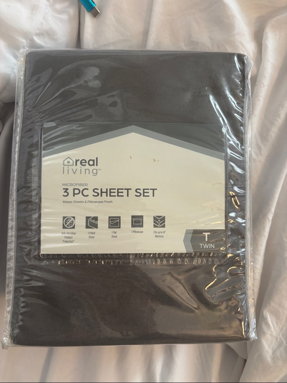 Real Living Twin 3-Piece Microfiber Sheet Set in Gray